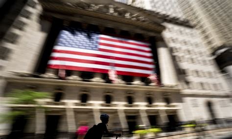 Stock market today: Wall Street is mixed as hope for stronger profits collides with worry about war